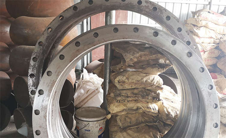 820-12螺旋鋼管，1924mm螺旋管，槽鋼批發(fā)，20鋼管樁廠家