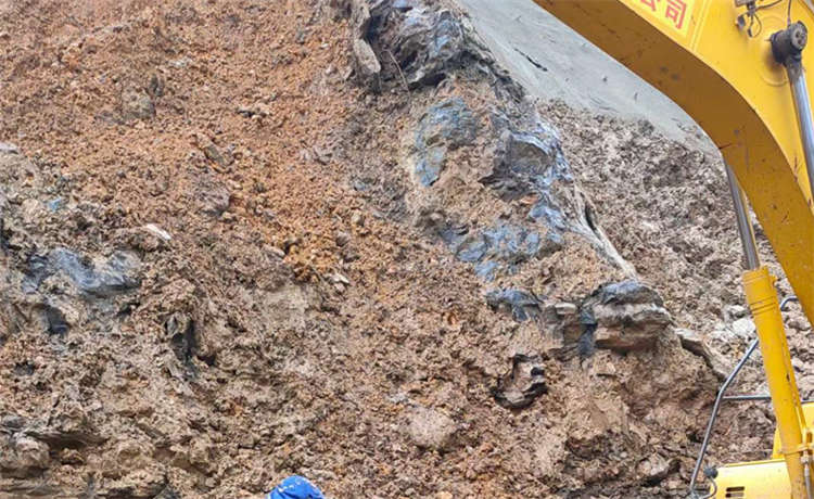 1000鎖扣鋼管樁，大型廠家質(zhì)量可靠價格低廉，DN1400螺旋鋼管，609-14鋼管樁