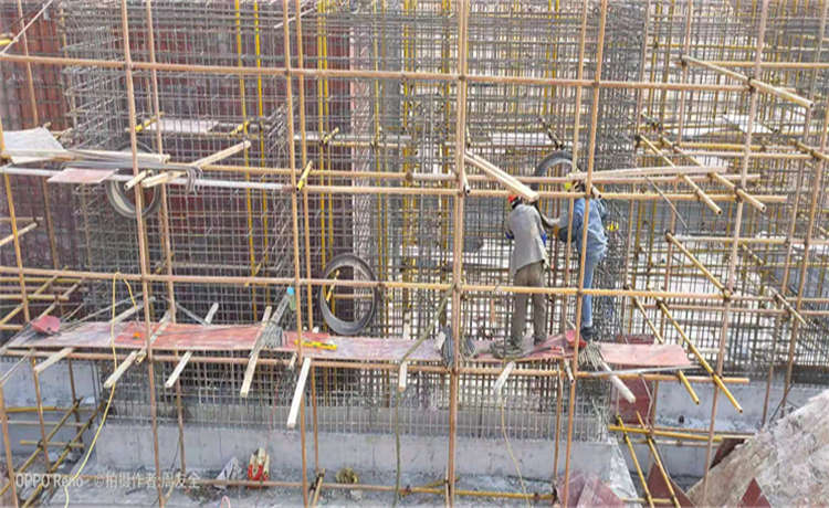 1520 鋼材場(chǎng)供水鋼管，百色610鋼管樁，直縫焊管，丁字焊管加工廠家