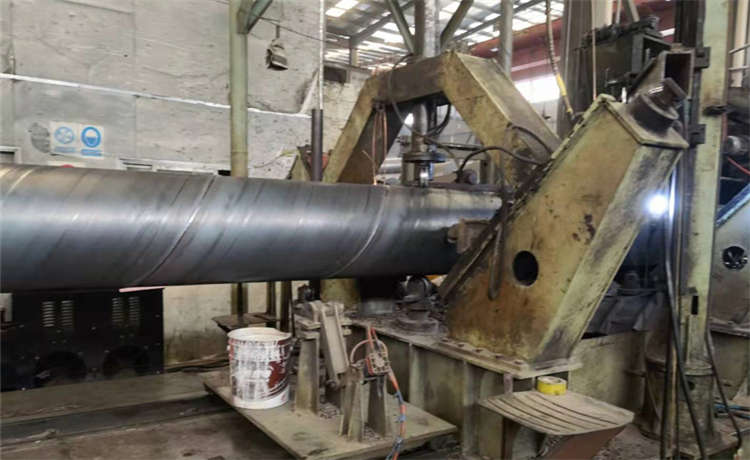 內(nèi)徑1300mm螺旋管，1024-12mm螺旋鋼管，內(nèi)直徑1300mm螺旋焊管，1200mm鎖扣螺旋鋼管