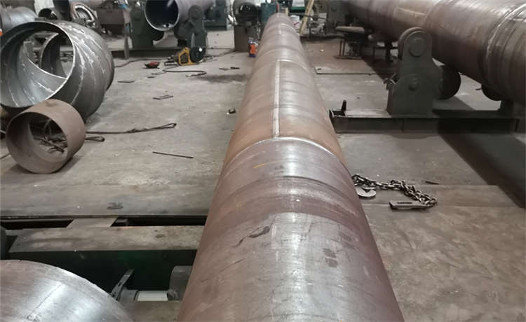 內徑400mm螺旋焊管，欽州1620螺旋焊管，1700mm螺旋鋼管，鋼材場供水鋼管廠家