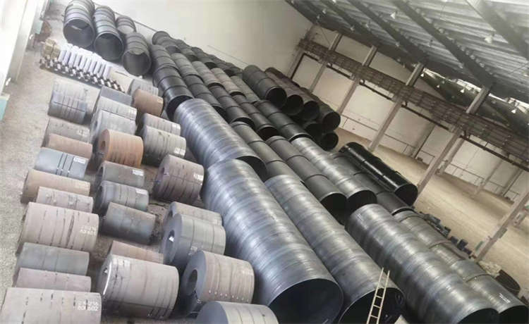 700mm螺旋焊管，DN2200螺旋鋼管，610螺旋管，鋼材場(chǎng)防腐螺旋鋼管廠家