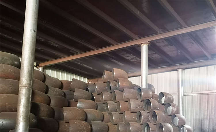 377-6mm螺旋焊管，江門(mén)鋼材場(chǎng)焊接鋼管，鋼材場(chǎng)Q235B打樁鋼護(hù)筒，有沒(méi)有加工鋼護(hù)筒的