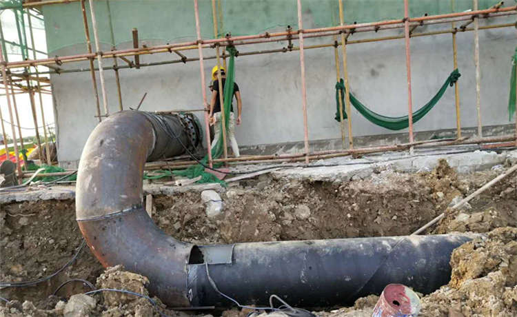 防腐螺旋廠家，鋼材場鋼護筒加工，836mm螺旋鋼管，530-8mm螺旋鋼管