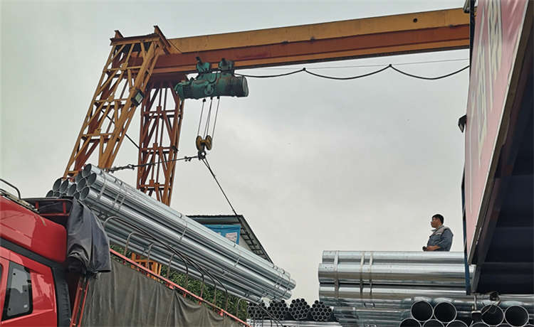 熱浸鋅預(yù)埋件，貴港D720mm螺旋管，鋼材場(chǎng)609mm螺旋焊管，2420螺旋焊管廠(chǎng)家