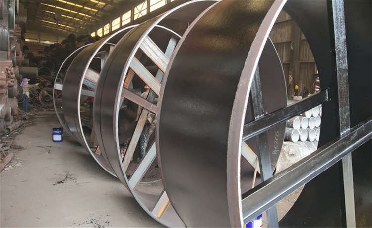 1820mm螺旋鋼管，鋼材場1120mm螺旋焊管，鍍鋅鋼管，旋挖樁鋼護(hù)筒廠家