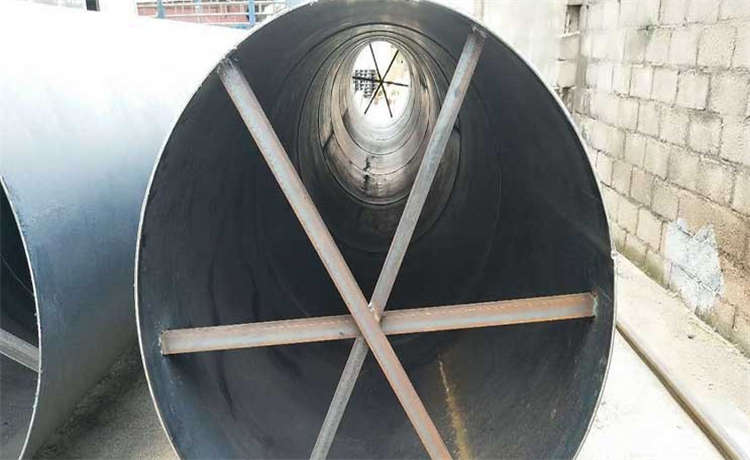 鎖扣螺旋管廠家，鋼材場螺旋管型號規(guī)格，1124螺旋管，外徑1420mm螺旋管