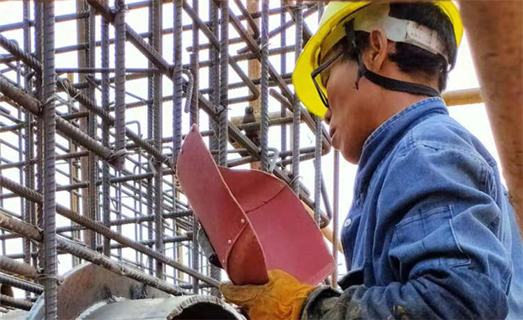 dn1800mm螺旋焊管，762mm螺旋管，530螺旋鋼管，920mm給水螺旋管